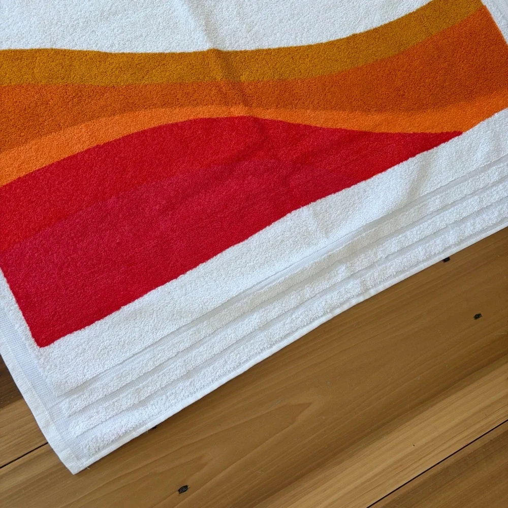 La Josefina Vintage Acapulco Beach Towel NOS Red Orange White 30.5
